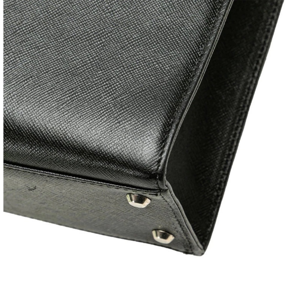 Burberry Black Textured Handbag - Picture 4 of 11
